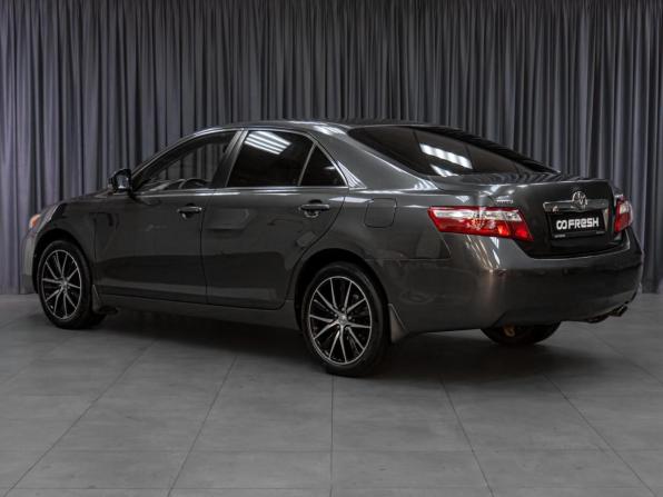 Toyota Camry VI (XV40) Рестайлинг с пробегом 2011 года, цена 1 349 000 рублей, 283083 км, седан, Автокод Объявления