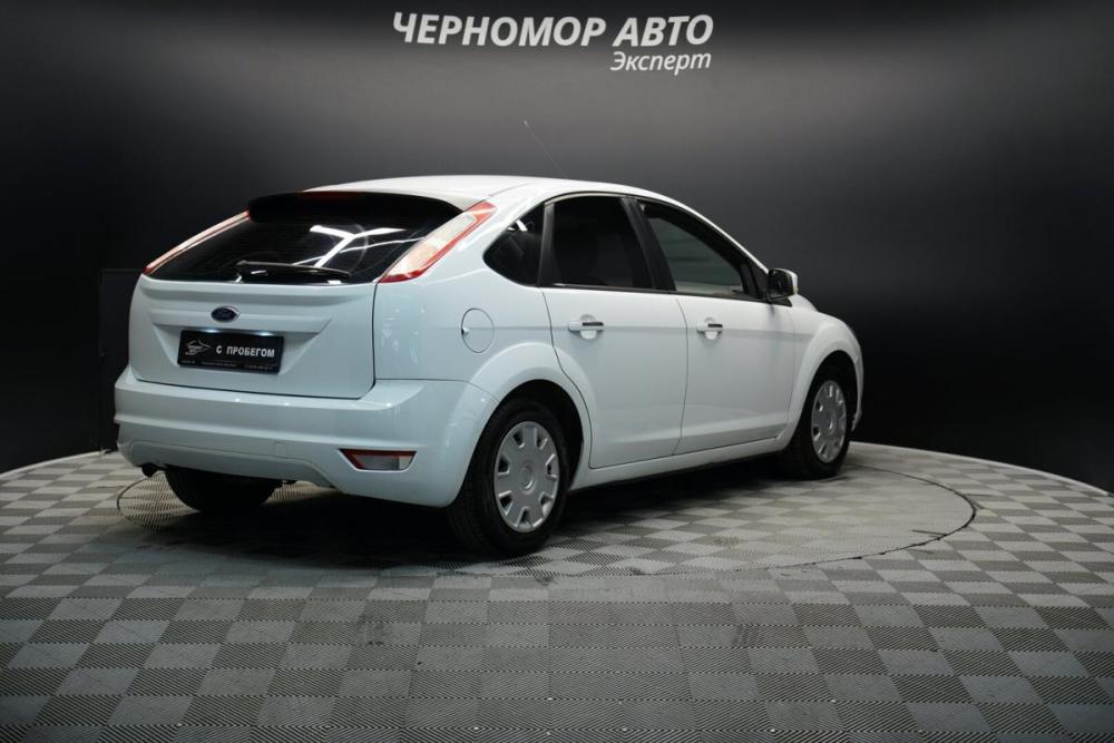 Ford Focus II Рестайлинг Крым  - изображение 5