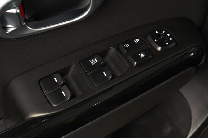 Kia Soul II с пробегом 2016 года, цена 1 549 000 рублей, 152000 км, хэтчбек, Автокод Объявления