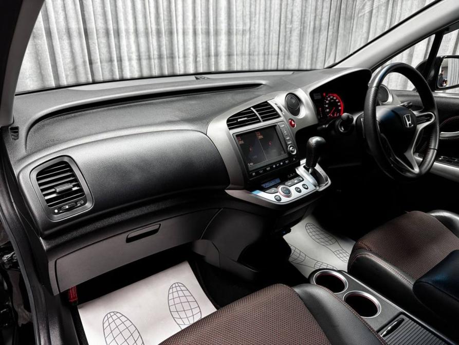 Honda Stream II Рестайлинг Стерлитамак  - изображение 33