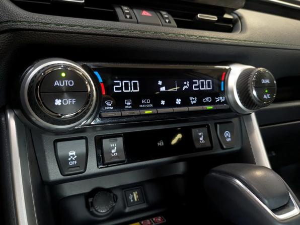 Toyota RAV4 V (XA50) с пробегом 2025 года, цена 4 240 000 рублей, 5170 км, внедорожник, Автокод Объявления