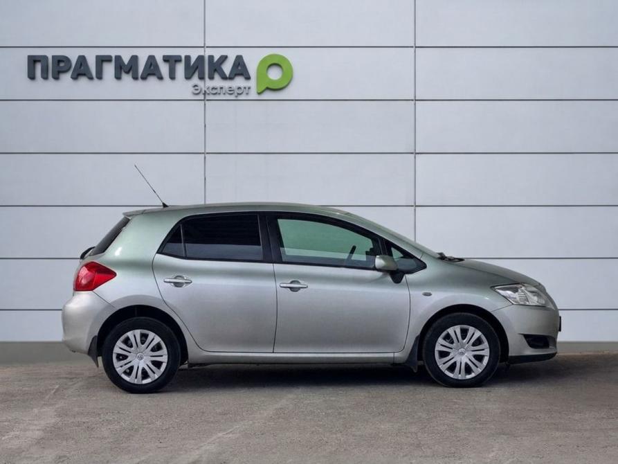 Toyota Auris I Петрозаводск  - изображение 4