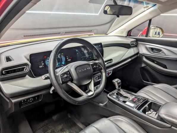 BAIC U5 Plus с пробегом 2024 года, цена 925 000 рублей, 141414 км, седан, Автокод Объявления