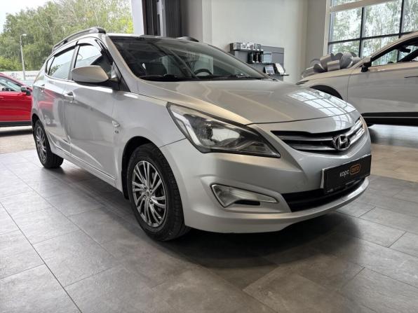 Hyundai Solaris I Рестайлинг с пробегом 2014 года, цена 839 000 рублей, 210571 км, хэтчбек, Автокод Объявления