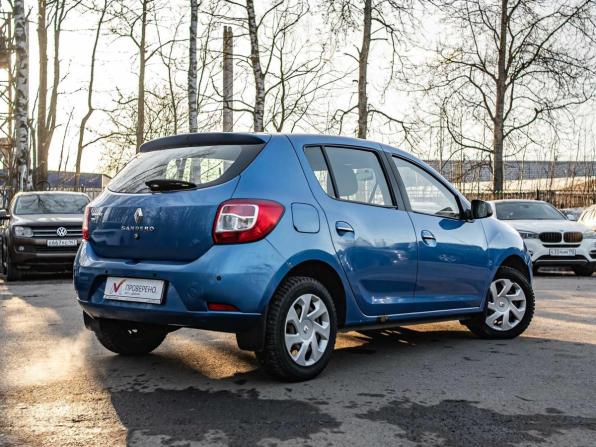 Renault Sandero II с пробегом 2016 года, цена 740 000 рублей, 180659 км, хэтчбек, Автокод Объявления