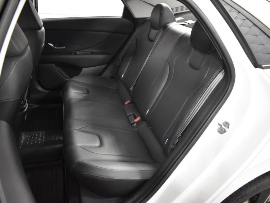 Hyundai Elantra VII (CN7) Рестайлинг Казань  - изображение 9