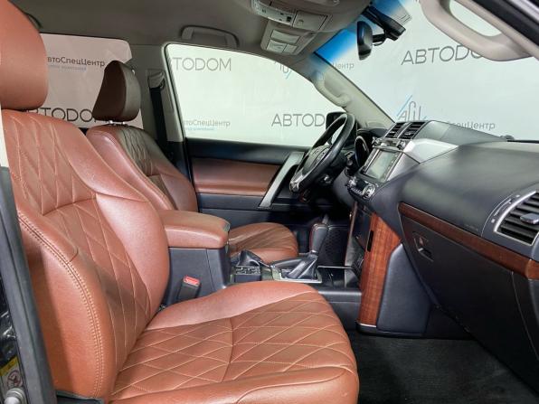 Toyota Land Cruiser Prado 150 Series Рестайлинг 1 с пробегом 2015 года, цена 2 749 000 рублей, 396599 км, внедорожник, Автокод Объявления