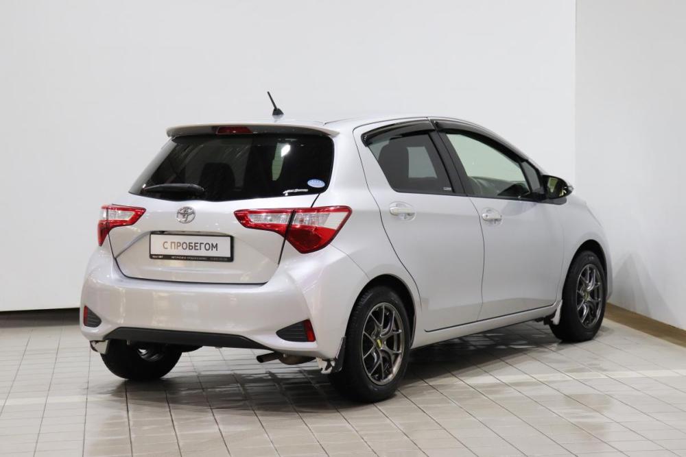 Toyota Vitz III (XP130) Рестайлинг Иркутск  - изображение 6