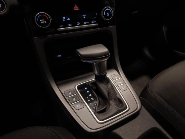 Hyundai Creta II с пробегом 2021 года, цена 2 099 000 рублей, 97645 км, внедорожник, Автокод Объявления
