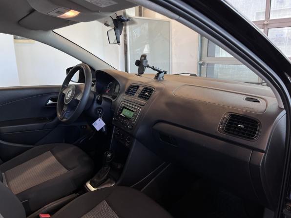 Volkswagen Polo V с пробегом 2014 года, цена 970 000 рублей, 153165 км, седан, Автокод Объявления