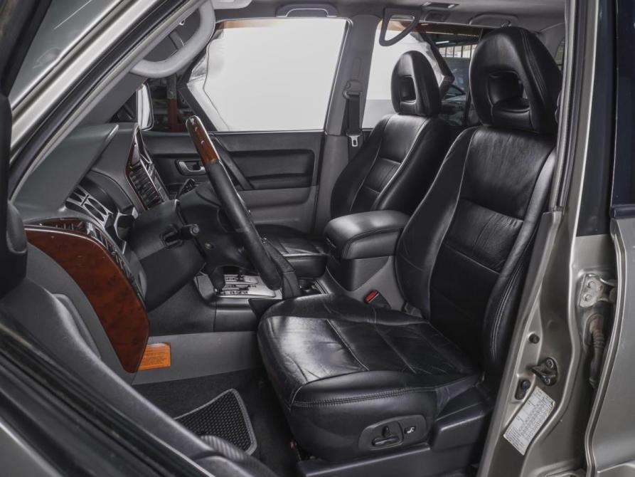Mitsubishi Pajero III Рестайлинг Ростов-на-Дону  - изображение 10