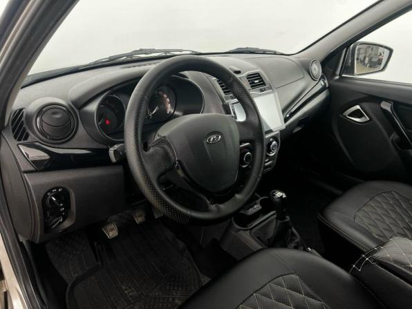 Lada (ВАЗ) Granta I Рестайлинг с пробегом 2022 года, цена 840 000 рублей, 26500 км, хэтчбек, Автокод Объявления