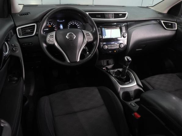 Nissan Qashqai II с пробегом 2015 года, цена 1 269 000 рублей, 208616 км, внедорожник, Автокод Объявления