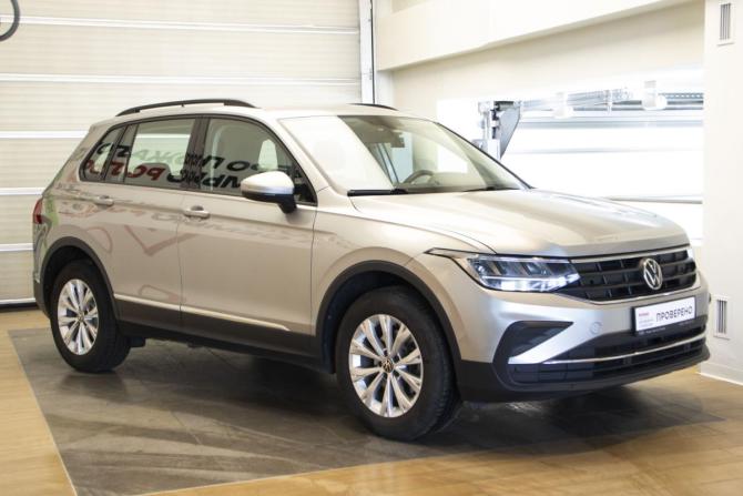 Volkswagen Tiguan II Рестайлинг с пробегом 2020 года, цена 2 449 000 рублей, 55178 км, внедорожник, Автокод Объявления