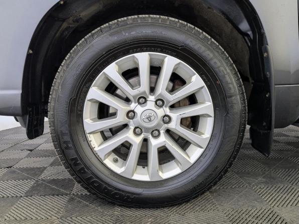Toyota Land Cruiser Prado 150 Series Рестайлинг 1 с пробегом 2014 года, цена 3 300 000 рублей, 213839 км, внедорожник, Автокод Объявления