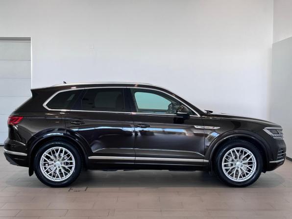 Volkswagen Touareg III с пробегом 2020 года, цена 5 199 000 рублей, 128256 км, внедорожник, Автокод Объявления