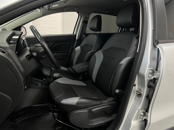 Lada (ВАЗ) XRAY I с пробегом 2019 года, цена 1 090 000 рублей, 101825 км, хэтчбек, Автокод Объявления