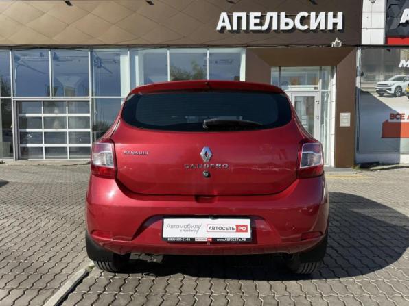 Renault Sandero II с пробегом 2014 года, цена 663 520 рублей, 128637 км, хэтчбек, Автокод Объявления