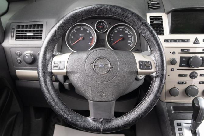 Opel Zafira B Рестайлинг с пробегом 2008 года, цена 799 000 рублей, 198000 км, компактвэн, Автокод Объявления