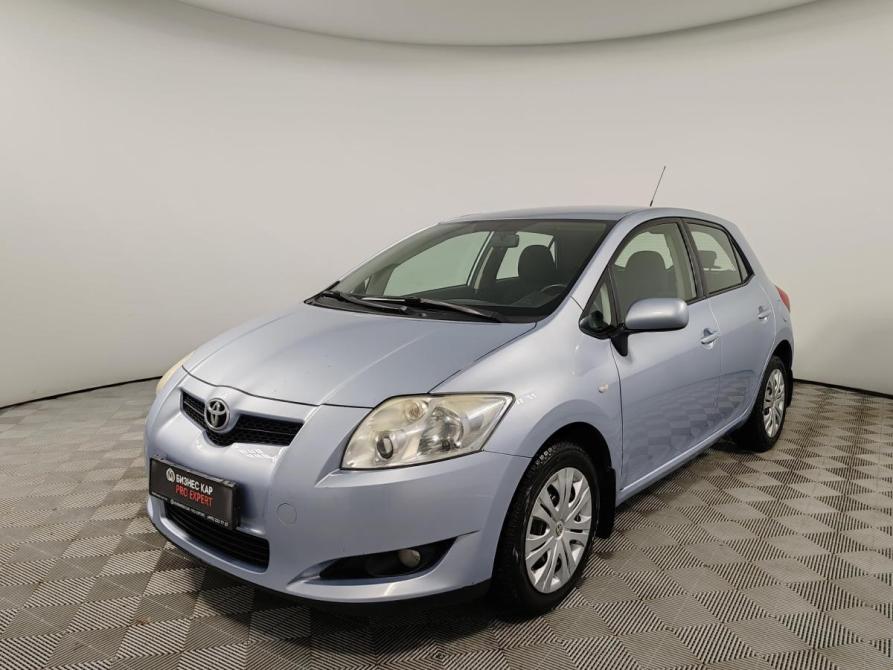 Toyota Auris I Москва  - изображение 1