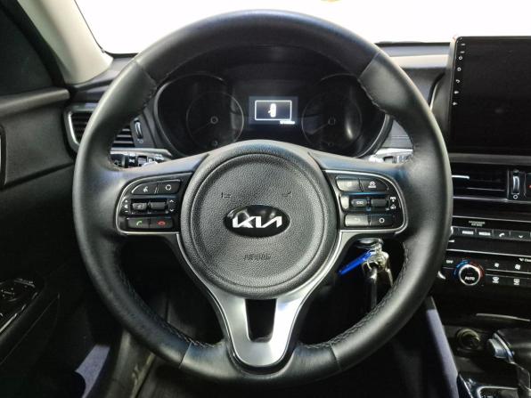 Kia Optima IV с пробегом 2017 года, цена 1 630 000 рублей, 171475 км, седан, Автокод Объявления