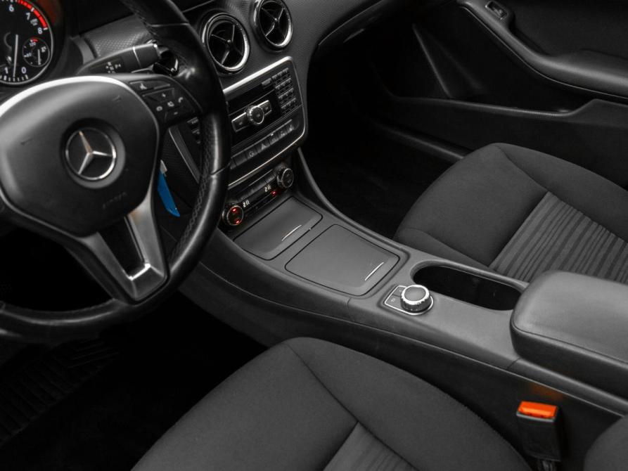 Mercedes-Benz A-Класс III (W176) Москва  - изображение 13