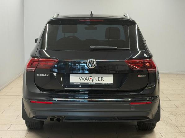 Volkswagen Tiguan II с пробегом 2019 года, цена 2 222 000 рублей, 169854 км, внедорожник, Автокод Объявления
