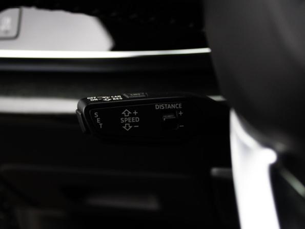 Audi Q8 I (4M) с пробегом 2018 года, цена 5 599 000 рублей, 119083 км, внедорожник, Автокод Объявления