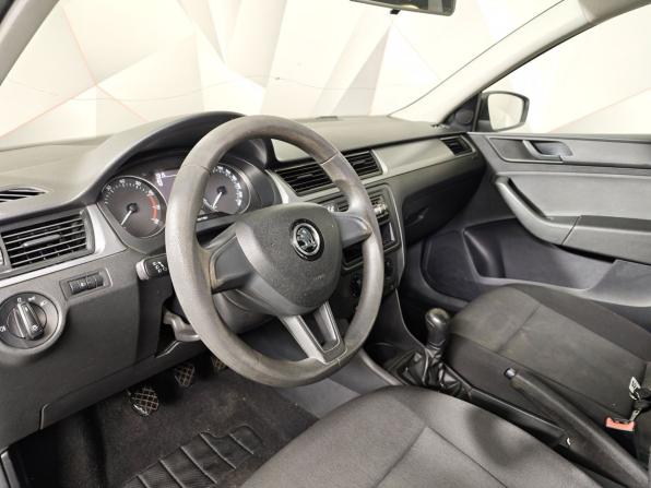 Skoda Rapid I с пробегом 2015 года, цена 589 000 рублей, 313645 км, лифтбек, Автокод Объявления
