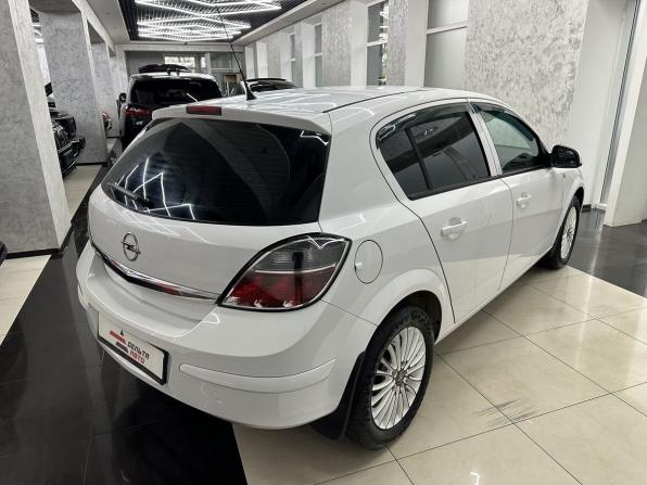 Opel Astra H Рестайлинг с пробегом 2013 года, цена 829 000 рублей, 96751 км, хэтчбек, Автокод Объявления