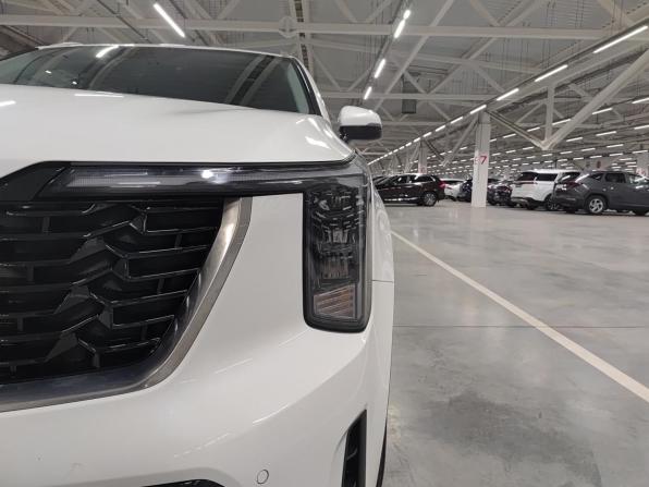 Kia Sorento IV Рестайлинг с пробегом 2024 года, цена 5 625 000 рублей, 37675 км, внедорожник, Автокод Объявления