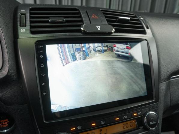 Toyota Avensis III с пробегом 2009 года, цена 1 159 000 рублей, 273707 км, седан, Автокод Объявления