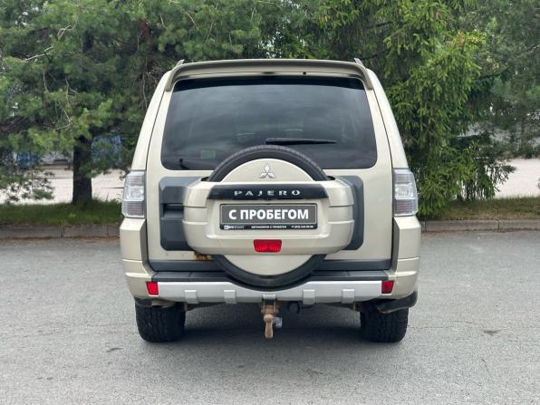 Mitsubishi Pajero IV Рестайлинг 1 с пробегом 2012 года, цена 1 830 000 рублей, 323295 км, внедорожник, Автокод Объявления