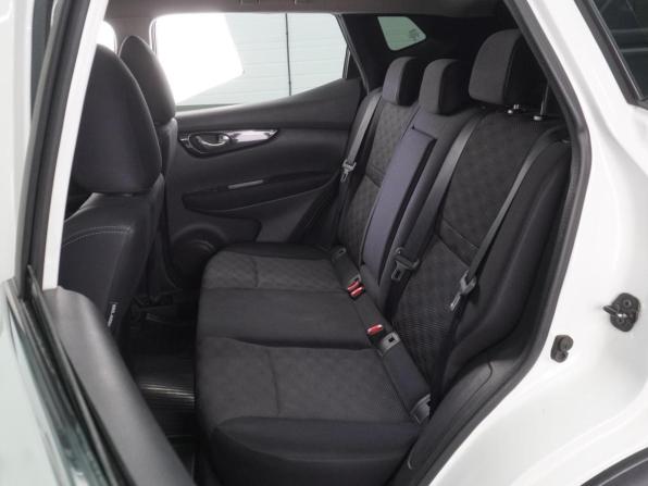 Nissan Qashqai II с пробегом 2017 года, цена 1 649 000 рублей, 173402 км, внедорожник, Автокод Объявления