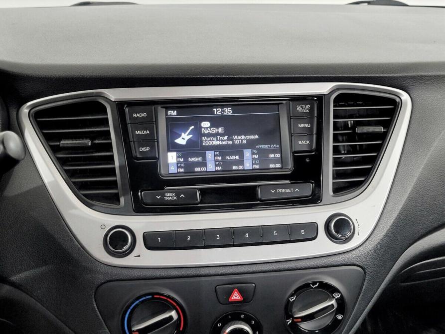 Hyundai Solaris II Москва  - изображение 7
