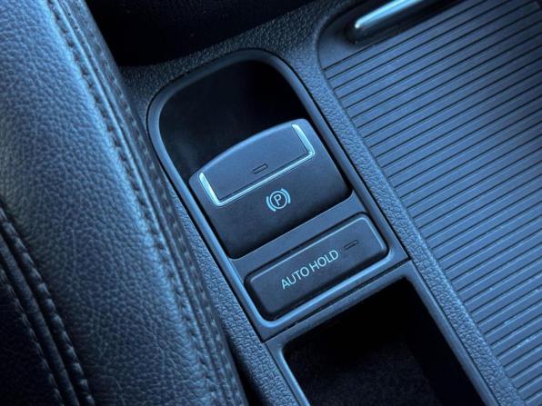Volkswagen Tiguan I Рестайлинг с пробегом 2011 года, цена 1 599 000 рублей, 144679 км, внедорожник, Автокод Объявления
