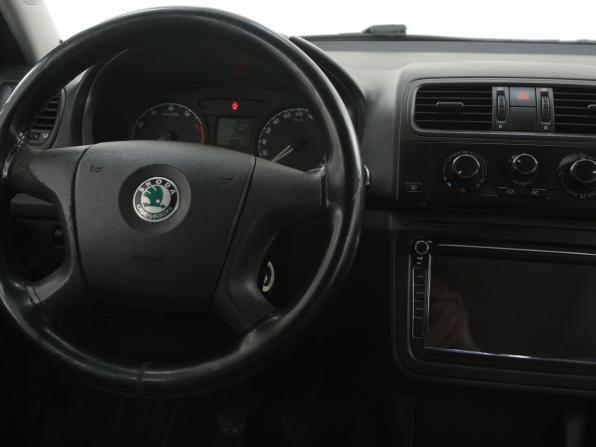 Skoda Fabia II с пробегом 2008 года, цена 312 000 рублей, 161000 км, хэтчбек, Автокод Объявления