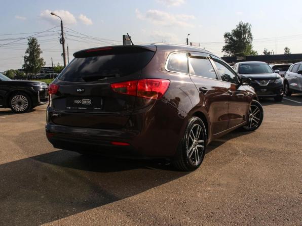 Kia Ceed II с пробегом 2014 года, цена 950 000 рублей, 265862 км, универсал, Автокод Объявления