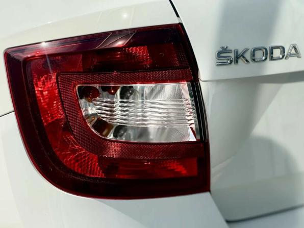 Skoda Rapid I Рестайлинг с пробегом 2019 года, цена 1 290 000 рублей, 82953 км, лифтбек, Автокод Объявления