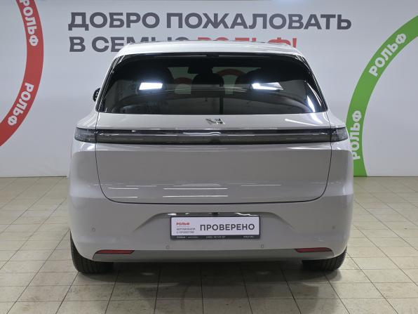 Li Auto (Lixiang) L6 I с пробегом 2024 года, цена 5 740 000 рублей, 52676 км, внедорожник, Автокод Объявления
