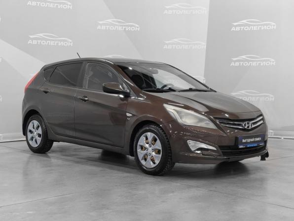 Hyundai Solaris I Рестайлинг с пробегом 2015 года, цена 850 000 рублей, 125312 км, хэтчбек, Автокод Объявления