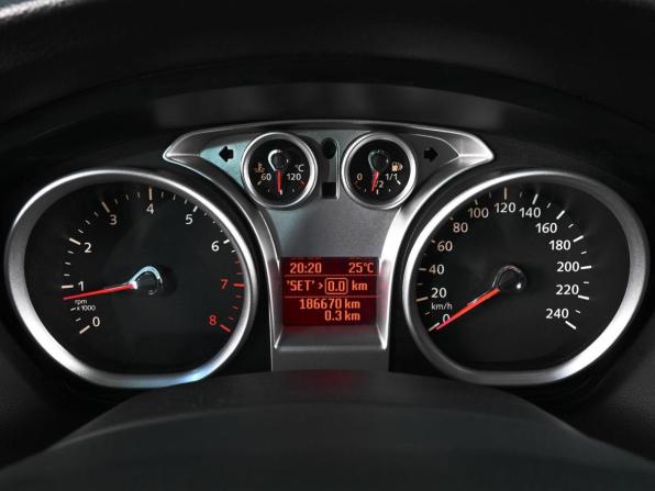 Ford Focus II Рестайлинг с пробегом 2009 года, цена 619 000 рублей, 186670 км, хэтчбек, Автокод Объявления