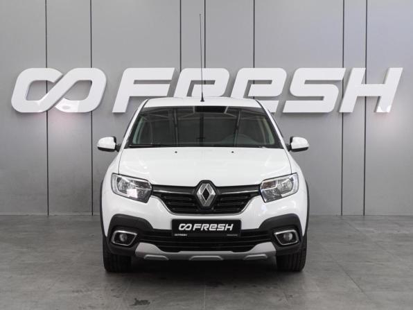 Renault Logan II Рестайлинг с пробегом 2019 года, цена 1 299 000 рублей, 97221 км, седан, Автокод Объявления