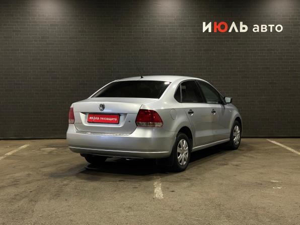 Volkswagen Polo V с пробегом 2011 года, цена 700 000 рублей, 125131 км, седан, Автокод Объявления