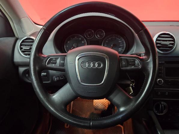 Audi A3 II (8P) Рестайлинг 2 с пробегом 2012 года, цена 749 000 рублей, 198579 км, хэтчбек, Автокод Объявления
