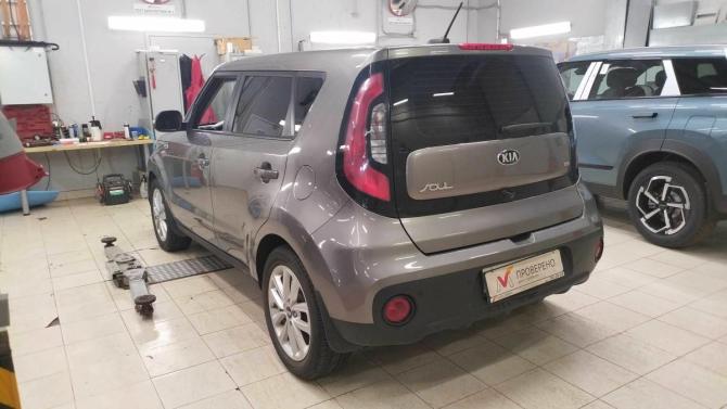 Kia Soul II Рестайлинг с пробегом 2018 года, цена 1 490 000 рублей, 117794 км, хэтчбек, Автокод Объявления