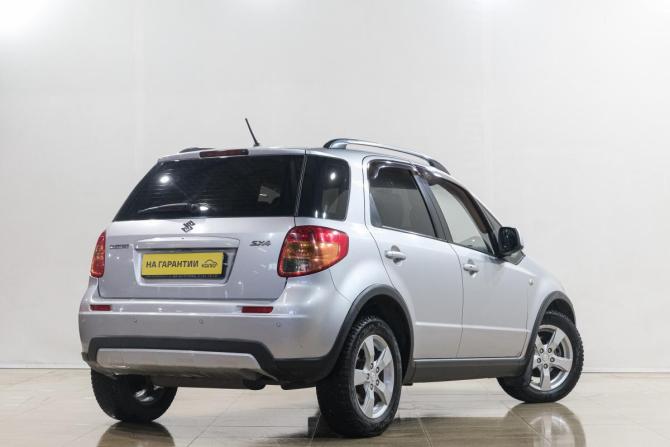 Suzuki SX4 I (Classic) Рестайлинг с пробегом 2010 года, цена 799 000 рублей, 230500 км, хэтчбек, Автокод Объявления