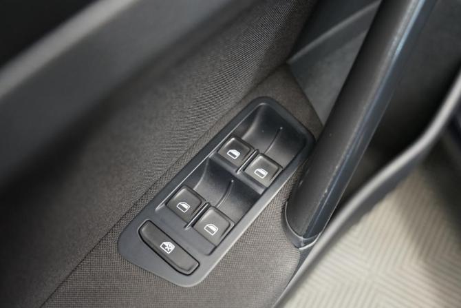 Volkswagen Golf VII с пробегом 2013 года, цена 1 290 000 рублей, 107804 км, хэтчбек, Автокод Объявления