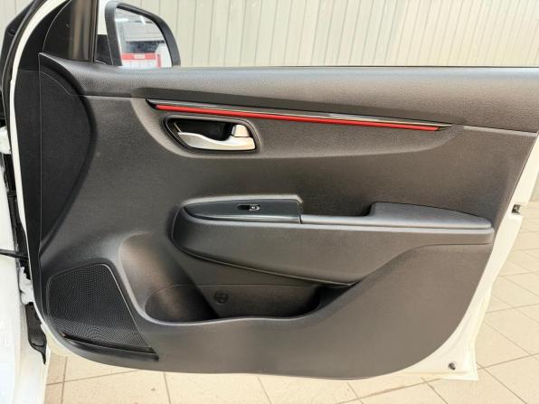 Kia Rio IV с пробегом 2019 года, цена 1 365 000 рублей, 167622 км, седан, Автокод Объявления
