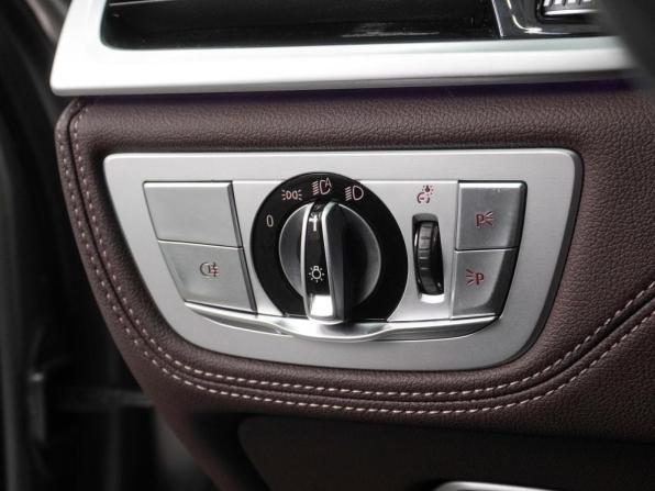 BMW 7 серии VI (G11/G12) Рестайлинг с пробегом 2022 года, цена 8 692 000 рублей, 50367 км, седан, Автокод Объявления